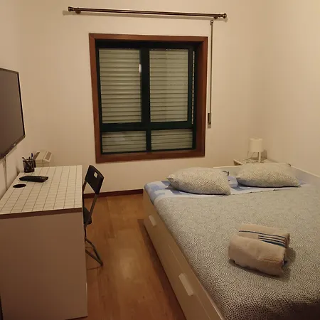 Homestay Casa Familiar Porto- Quartos
